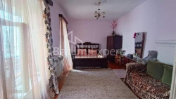 Приватний будинок 4-комн 120 м² - Вахтанга Горгасалі, Батумі