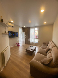 Квартира 4-комн 100 м² - Еквтіме Такаішвілі, Батумі