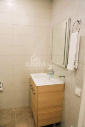Квартира 1-комн 33.7 м² - Руставелі, Батумі