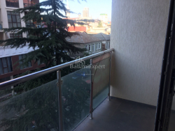 Квартира 3-комн 81 м² - Царя Парнаваза, Батумі