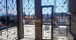Квартира 4-комн 173 м² - Ахмеда Мелашвілі, Батумі