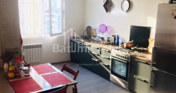 Квартира 3-комн 62 м² - Вахтанга Горгасалі, Батумі