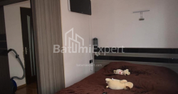 Квартира 2-комн 56 м² - Георгія Леонідзе, Батумі