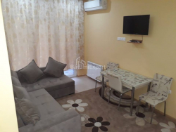 Квартира 2-комн 63 м² - Шалва Інасаридзе, Батумі