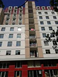 Квартира 3-комн 72 м² - Еквтіме Такаішвілі, Батумі