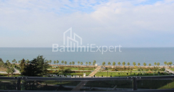 Квартира 75.57 м² - Леха і Марії Качинських, Батумі, Грузія