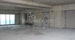 Квартира 1-комн 172.7 м² - Леха і Марії Качинських, Батумі
