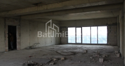 Квартира 172.68 м² - Леха і Марії Качинських, Батумі, Грузія