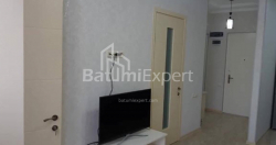 Квартира 3-комн 50 м² - Вахтанга Горгасалі, Батумі