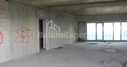 Квартира 2-комн 172.7 м² - Леха і Марії Качинських, Батумі