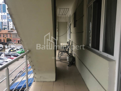 Квартира 4-комн 160 м² - Зураба Горгiладзе, Батумі
