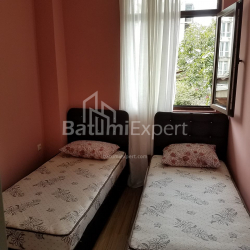 Квартира 2-комн 33 м² - Стефана Зубалашвiлi, Батумі