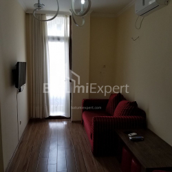 Квартира 2-комн 33 м² - Стефана Зубалашвiлi, Батумі