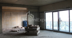 Квартира 2-комн 89.2 м² - Леха і Марії Качинських, Батумі