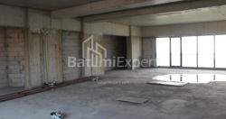 Квартира 2-комн 173 м² - Леха і Марії Качинських, Батумі